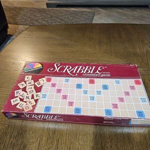 VINTAGE Scrabble Game 1982